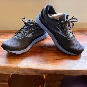 Brooks Glycerin size 8
